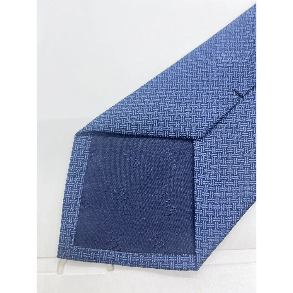 Signori dei Signori Mens Necktie 4x58 Silk Blue Abstract Design High Fashion Tie